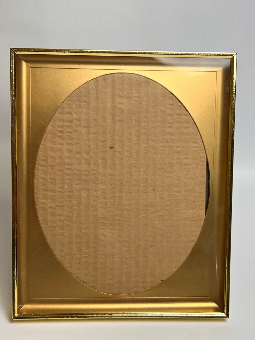 VTG Brass Picture Frame Metal Ornate Gold Filigree Oval Tabletop 11x9
